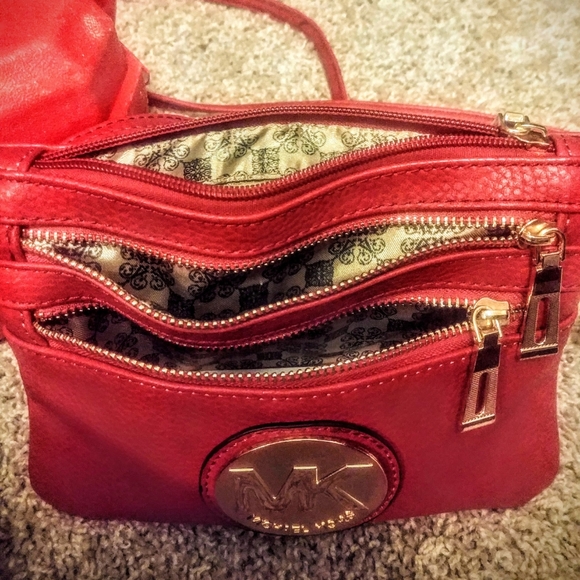 Michael Kors handbag - Picture 2 of 2